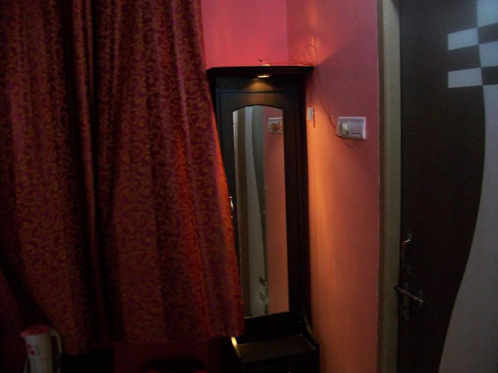 Hotel Viraat Inn Gaya Exterior foto